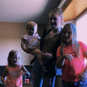 Meet your Posher, Cora